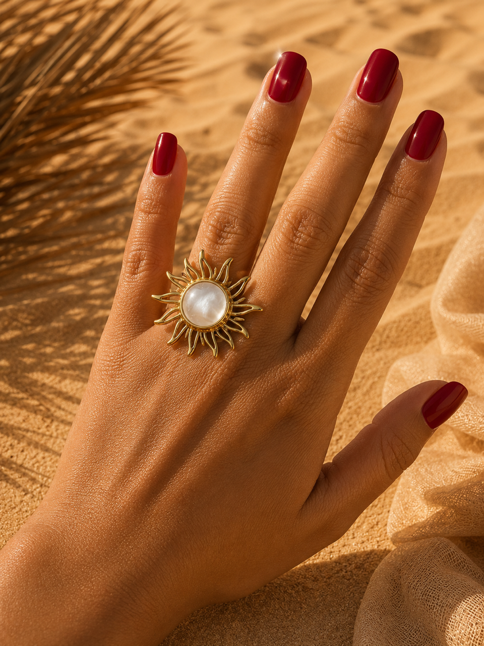 Bague JIHANE | Bague soleil dorée en acier inoxydable