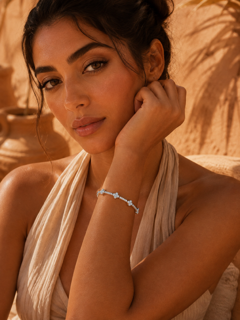 Bracelet ALMA Argenté | Bracelet trèfles en acier inoxydable argenté