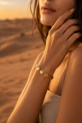 Bracelet OLFA | Bracelet fraises dorées en acier inoxydable