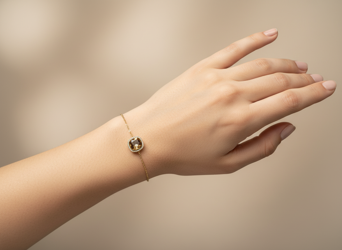 Bracelet Liora Éclat d’Ambre | Bracelet en acier inoxydable doré